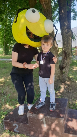 ZE_BE_4_21_22_021